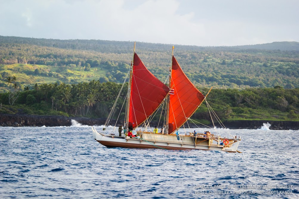 Hokulea_Waves_2